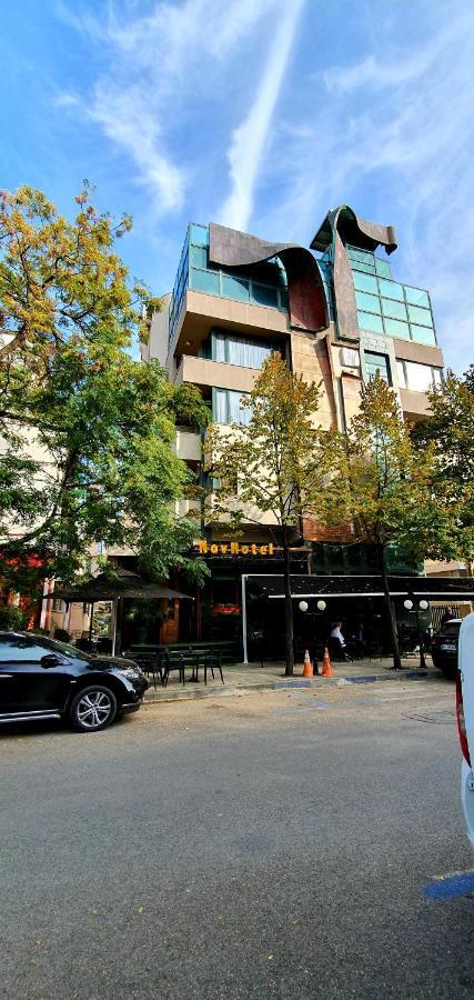 Nov Hotel 티라나 외부 사진